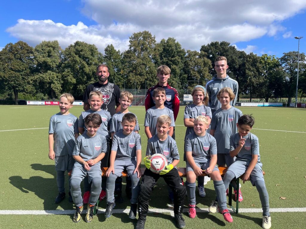 Mannschaftsfoto der E-Jugend Saison 2025/26
